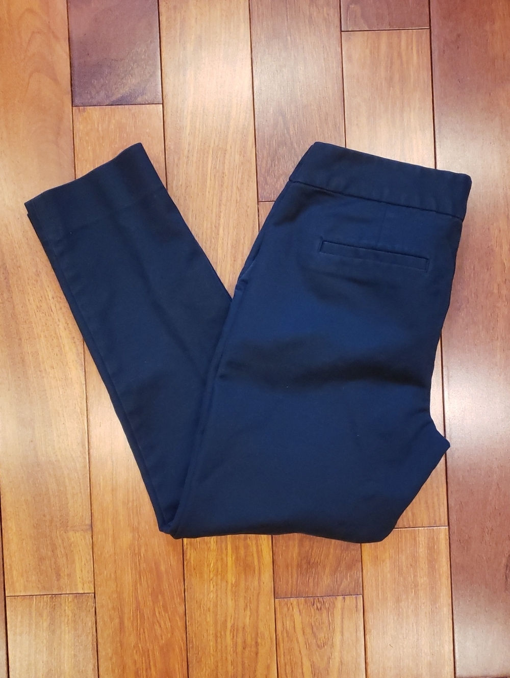 Banana Republic Women's size 2P Hampton Fit slacks